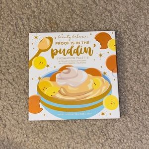 Beauty bakerie proof is in the puddin’ eyeshadow palette